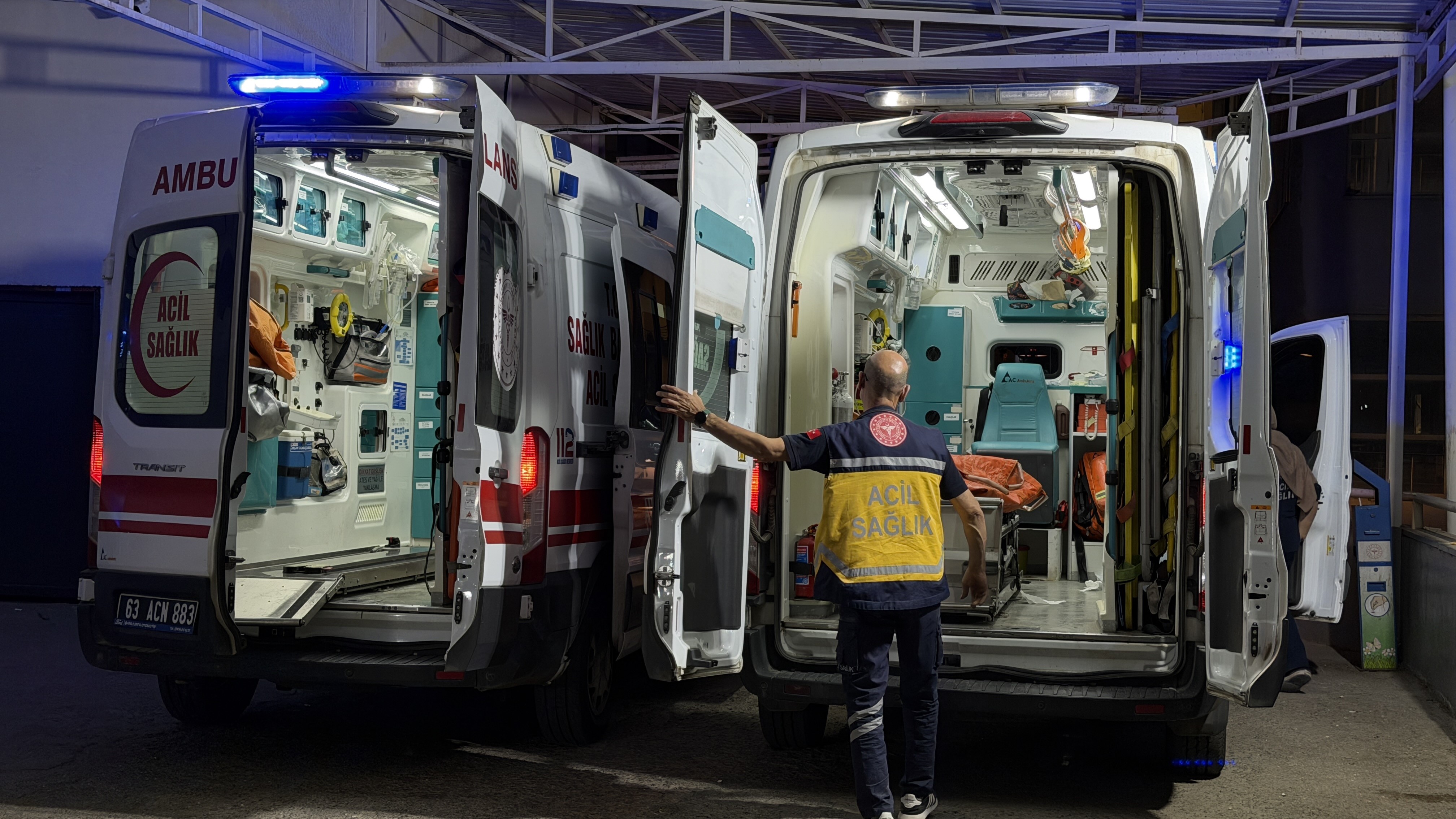 Şanlıurfa'da yol verme tartışmasında Silah kullanıldı 2 yaralı
