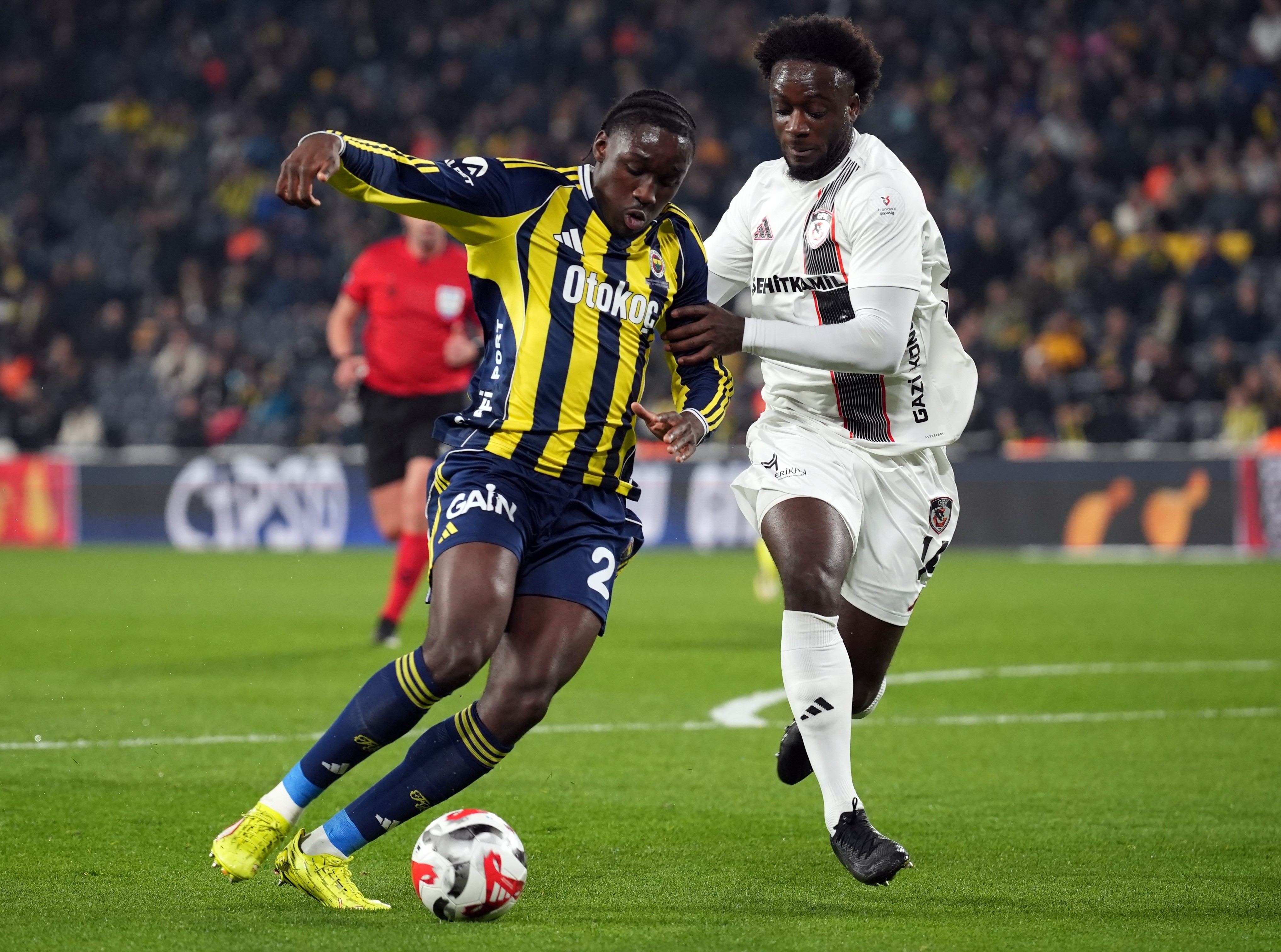 Fenerbahçe'de Sidiki Cherif ile yollar ayrıldı