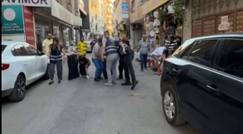 Temiz Bir Cizre İçin El Ele Temizlik Seferberliği Devam Ediyor