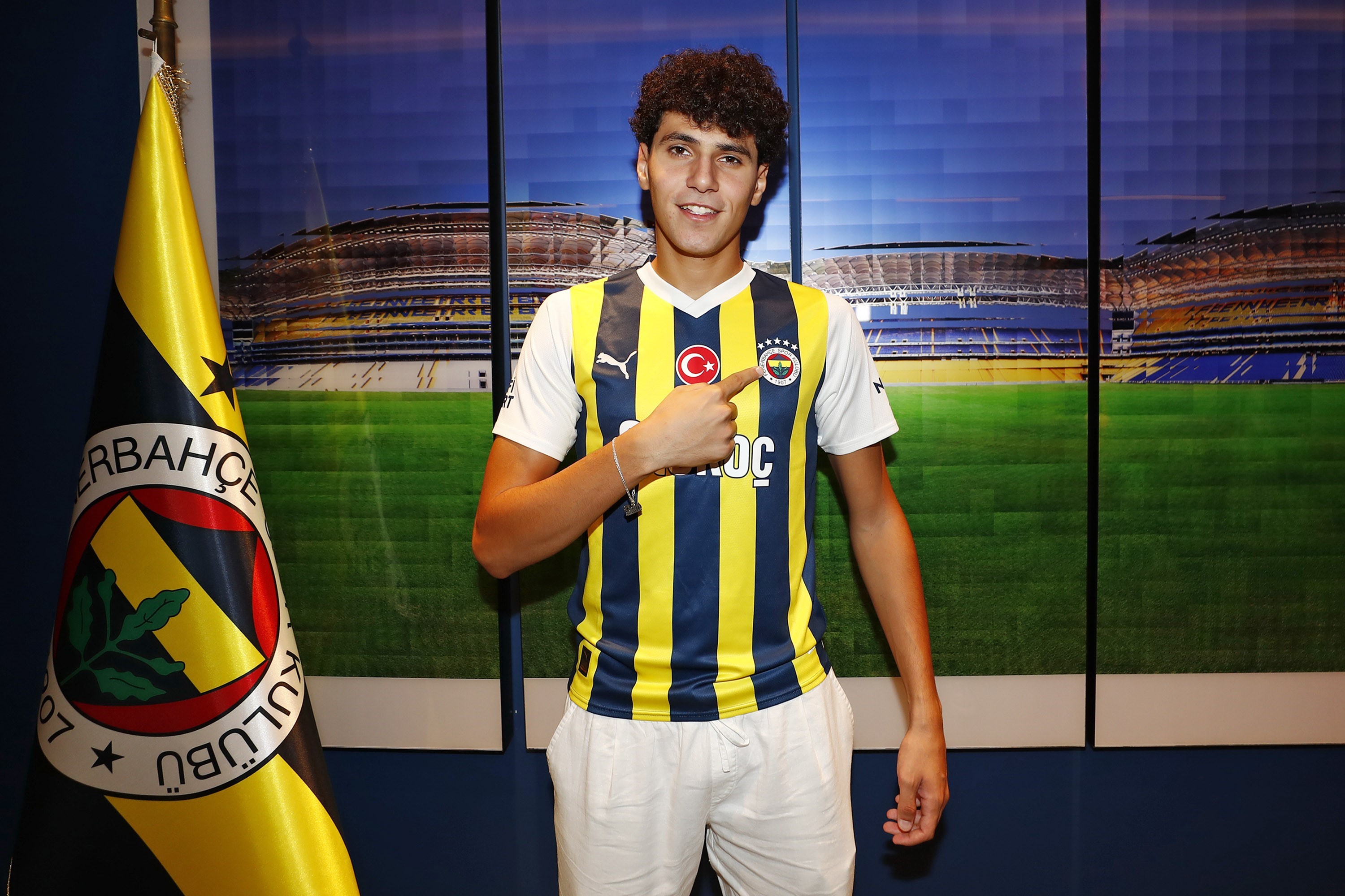 Fenerbahçe’de Omar Fayed Frosinone Calcio’ya transfer oldu