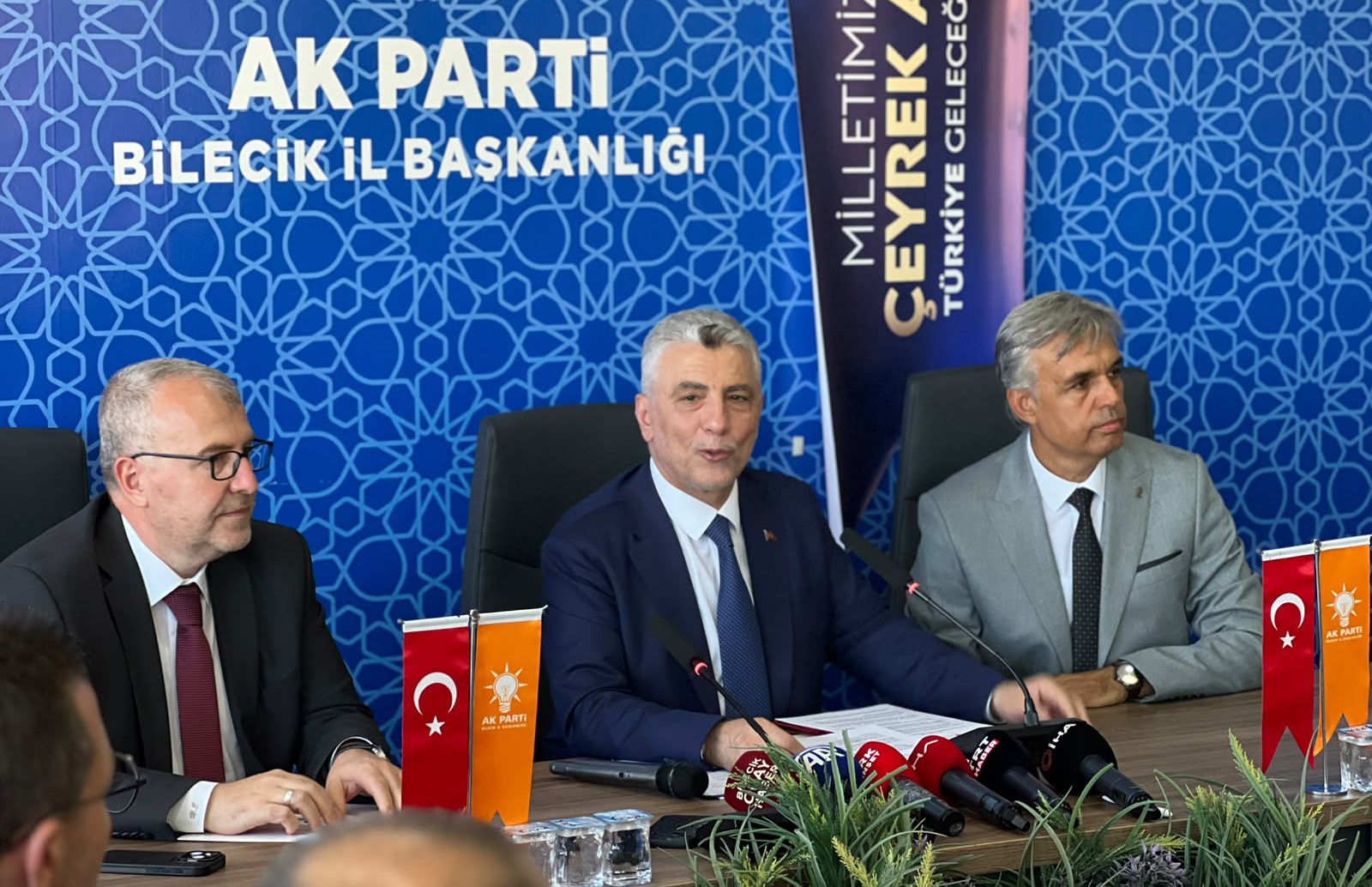 Bakan Bolat: "Sanayilerimiz bütün sektörlerde dünya liginde ilk 10'un arasına girmeyi başardı"