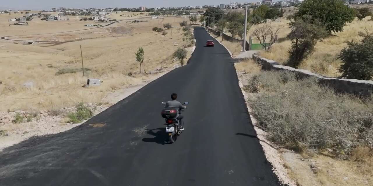 İdil'de Köy Yollarına Konforlu Dokunuş! 11 Kilometrelik BSK Asfalt Çalışması Tamamlandı