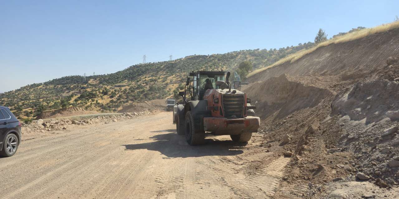 Silopi Çalışkan Beldesi Yol Çalışmaları Yerinde İncelendi