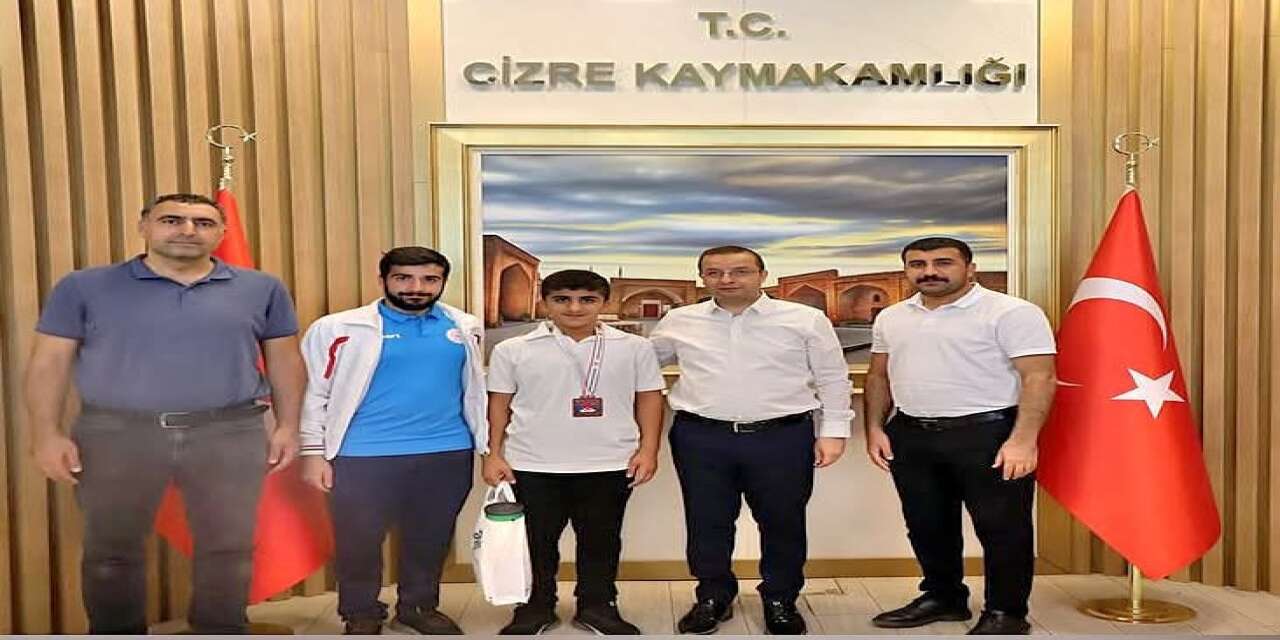 Türkiye 3'üncüsü Cizreli boksör Kaymakam Baycar'ı ziyaret etti
