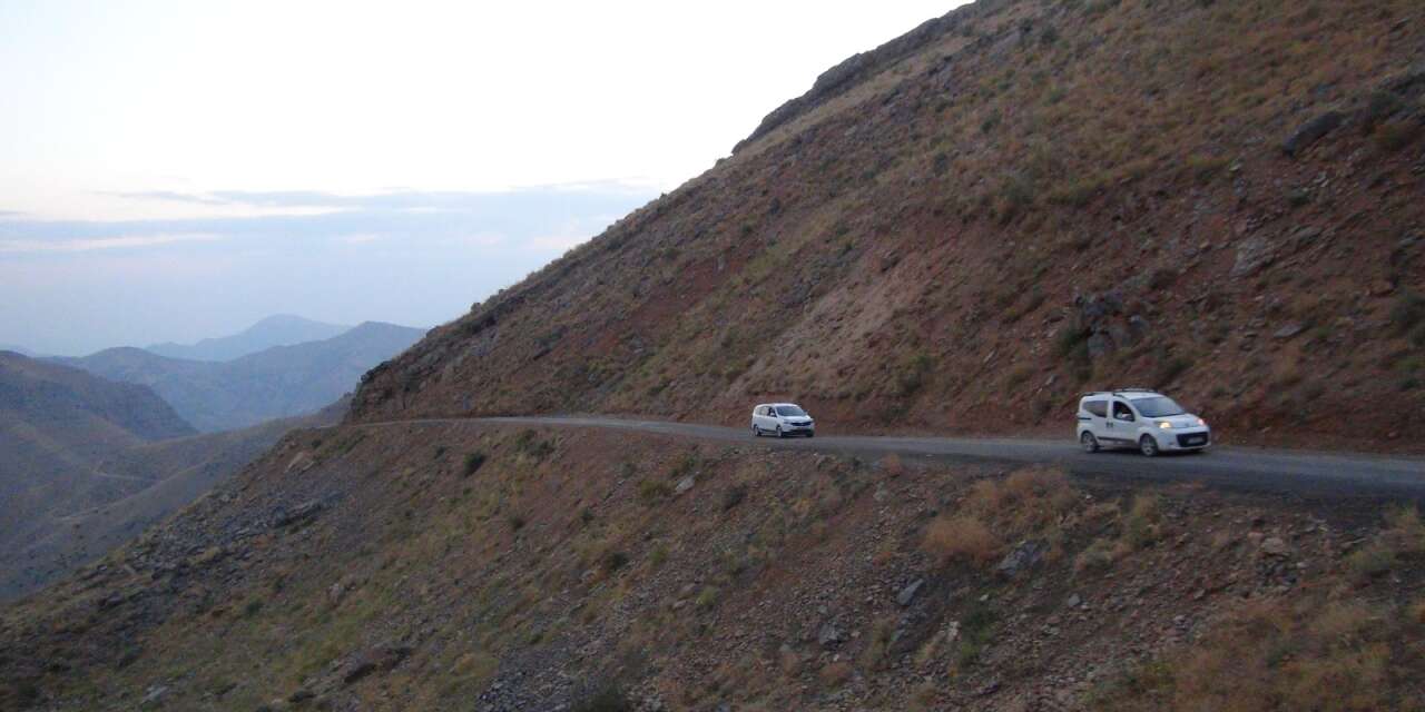 Şırnak’ta 2 Bin 230 Rakımlı Tehlikeli Güzergâh İçin Flaş Çağrı! Milletvekili Demir: "Hiçbir Yerinde Bariyer Yok"