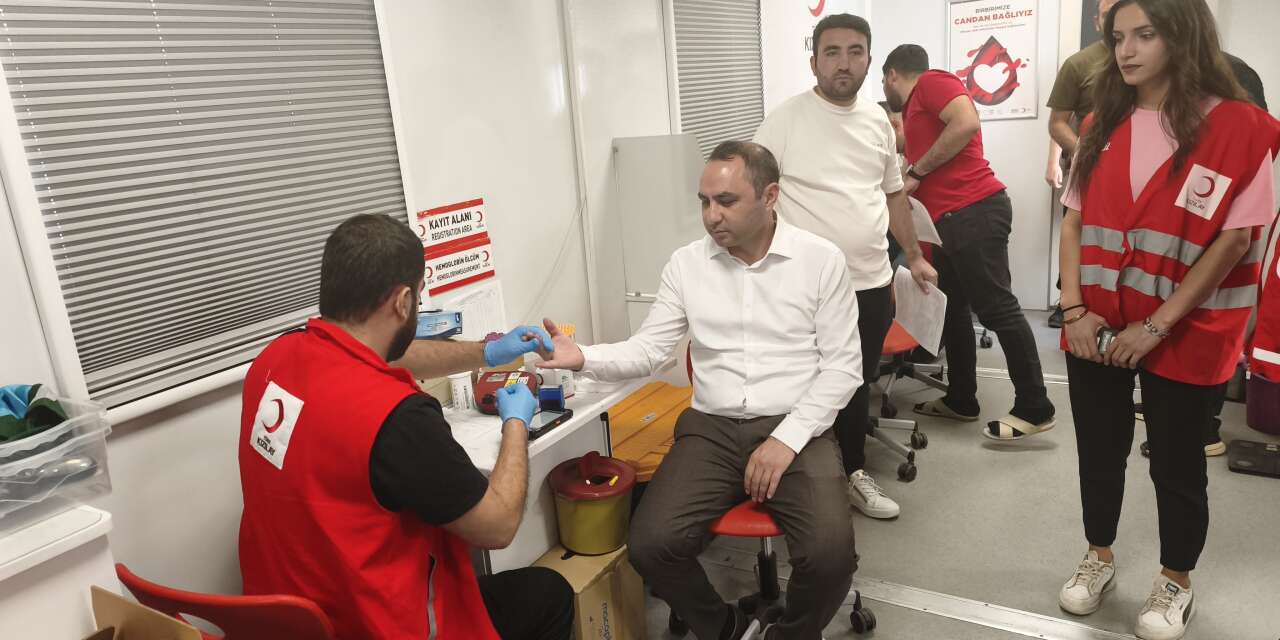 Silopi Kaymakamı Çağlar Partal'dan Kan Bağışı Çağrısı