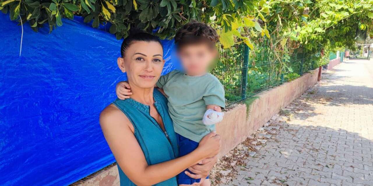 3 yaşındaki çocuğu hastaneye yetiştirmek için polis eskortluk yaptı