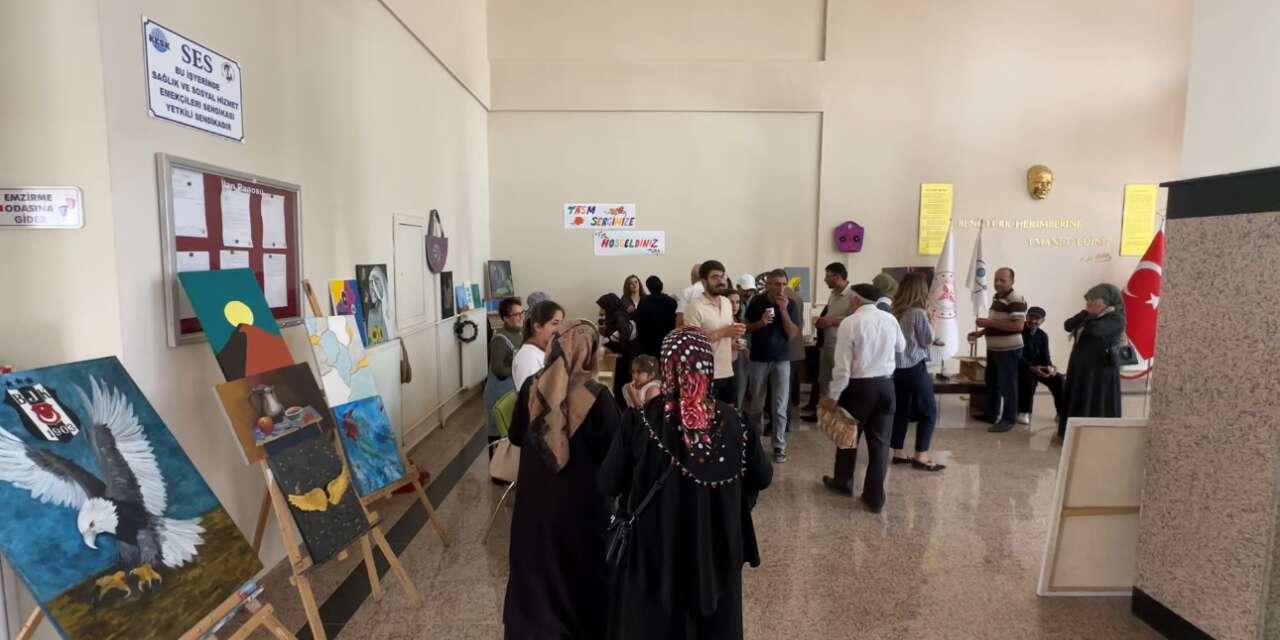 TRSM Hastaları Hayata Sanatla Tutundu, Eserleri Büyüledi