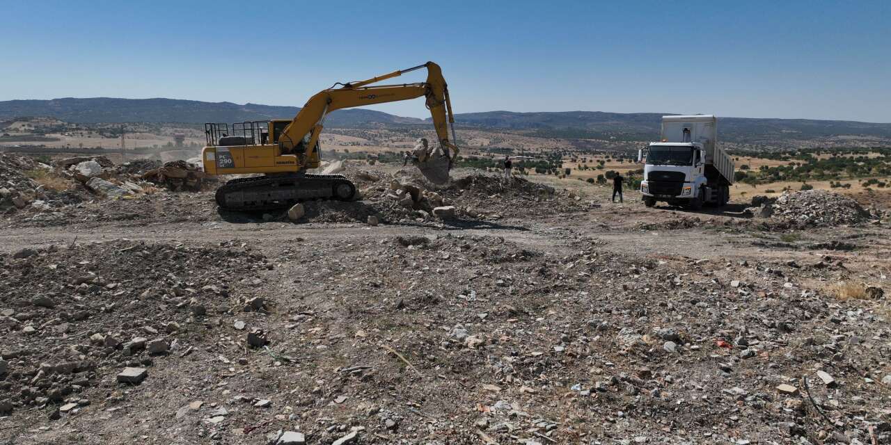 Diyarbakır’da 15 Yıllık Kâbus Sona Erdi: Vahşi Çöp Alanı Dev Parka Dönüşüyor!