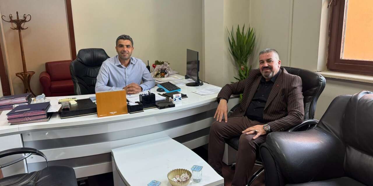 Silopi’de Yeni Başhekime İlk Ziyaret Başkan Tatar’dan