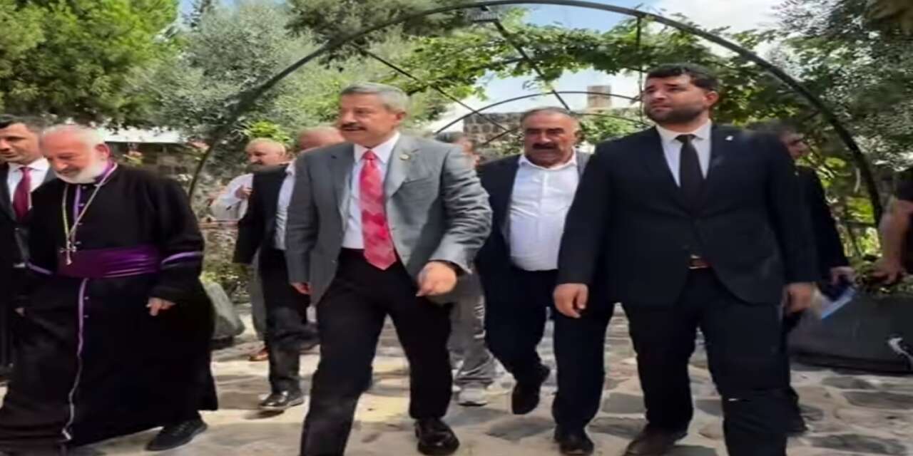 Vekil Tatar’dan İdil’de Süryani Cemaatine Anlamlı Ziyaret