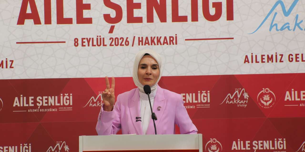 Bakan Göktaş: "Güçlü aileler, güçlü gelecek demek"