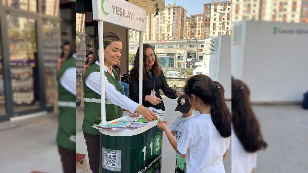 Şırnak’ta Sağlıklı Yaşam Seferberliği! Kent Meydanı’nda Bağımlılıkla Mücadele Stantı Kuruldu