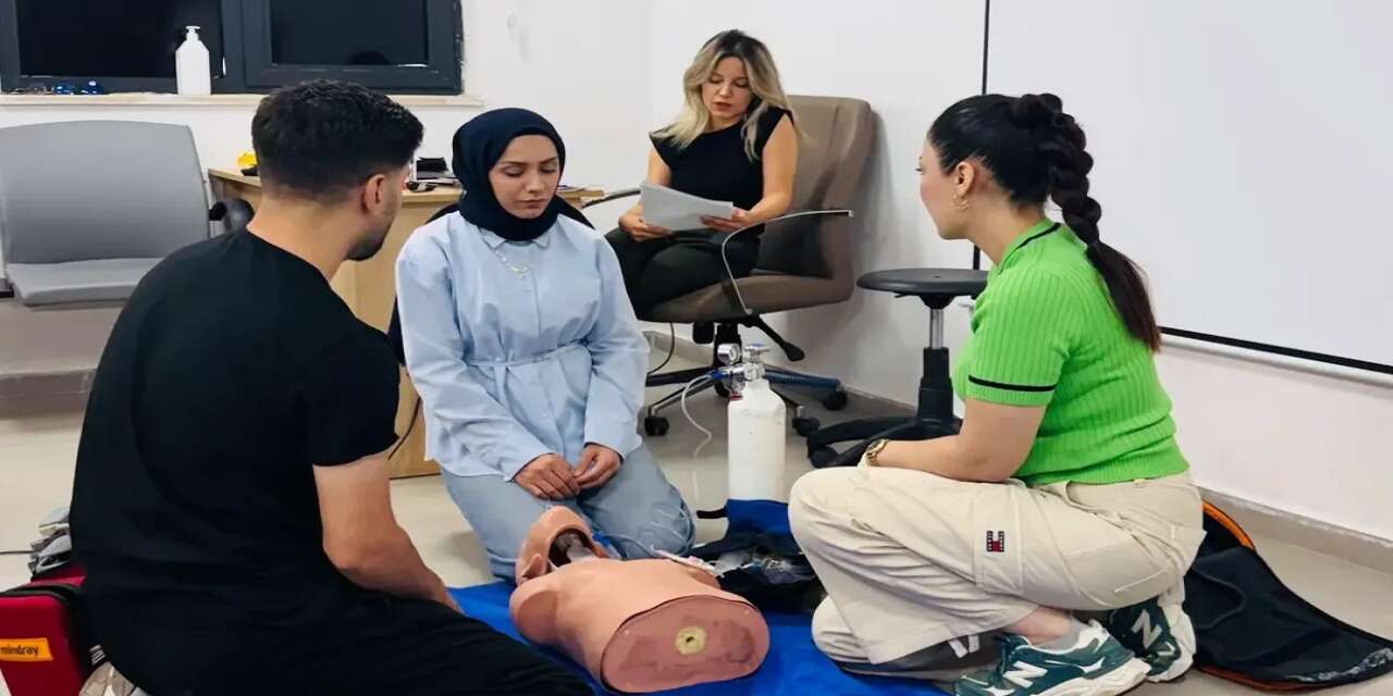 Şırnak’ta Sağlık Personeline Çocuklarda İleri Yaşam Desteği Eğitimi