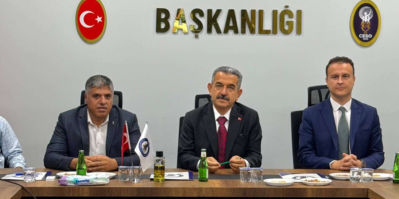 Şırnak Valisi Ekici Cizre Esnafıyla Bir Araya Geldi