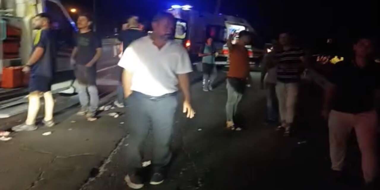 Şanlıurfa'da Feci İhmal: Tabela Otomobili Ezdi, 7 Kişi Yaralandı!