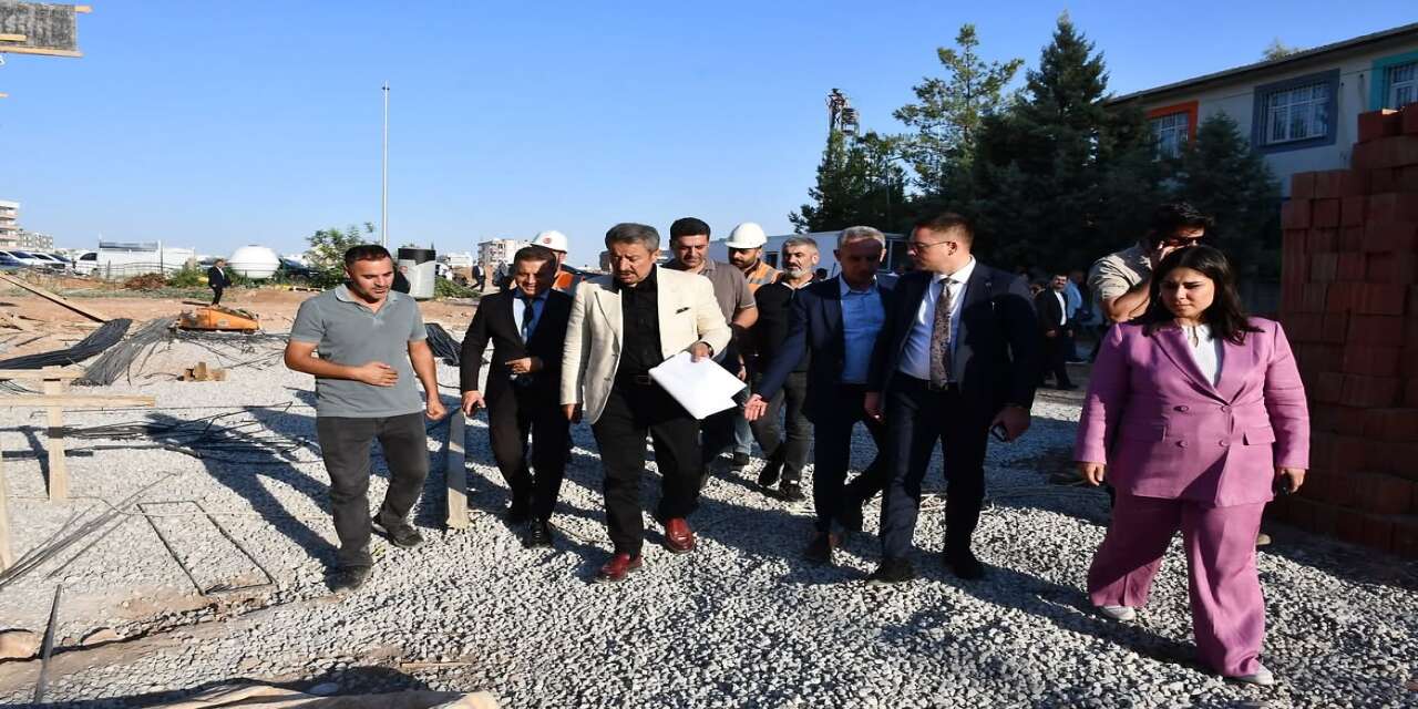 Vekil Tatar, İdil’in ardından Silopi’de sahaya indi