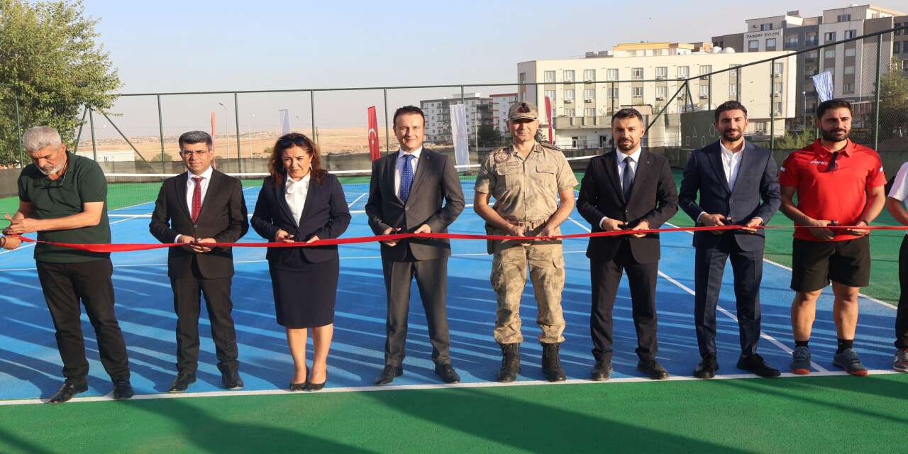 Şırnak’ta Spora Yeni Tesis: İdil’de Tenis Kortu Açıldı