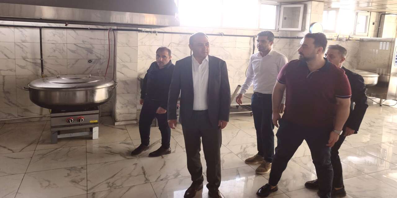Şırnak Silopi’de İhtiyaç Sahiplerine Sıcak Yemek Desteği