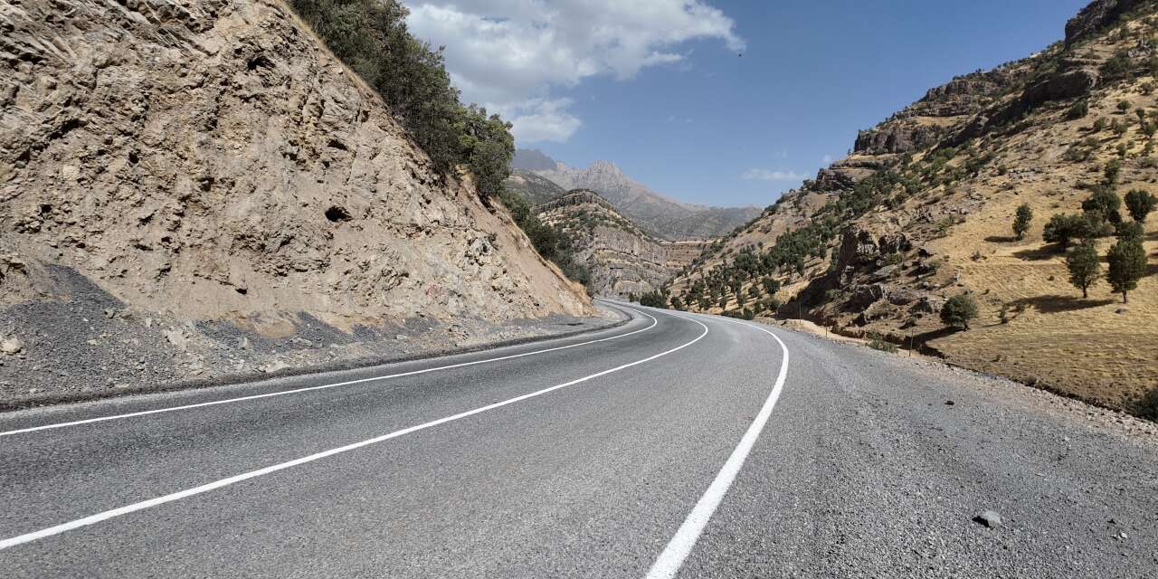 Şırnak’ta Yılların Yol Hasreti Son Buluyor: Beytüşşebap Yolu Duble Yola Dönüşüyor