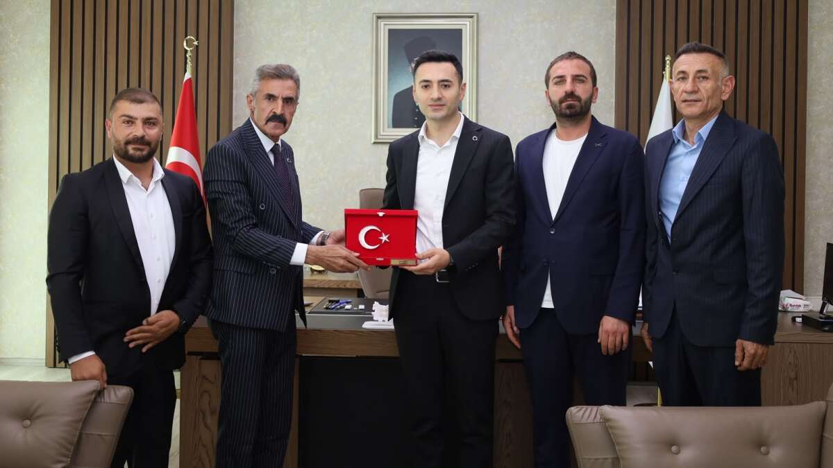 Türk Eğitim-Sen’den Uludere Kaymakamı Salih Kaya’ya Ziyaret