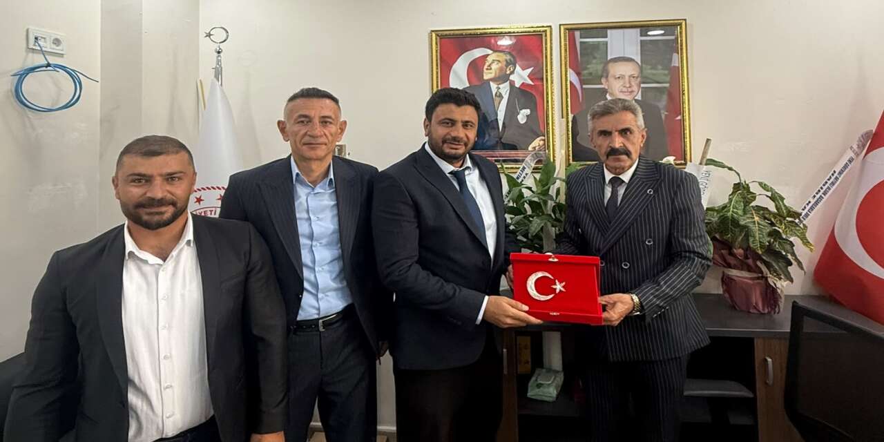 Başkan Turgut Tatar’dan Uludere’de Sosyal Hizmetler Görüşmesi