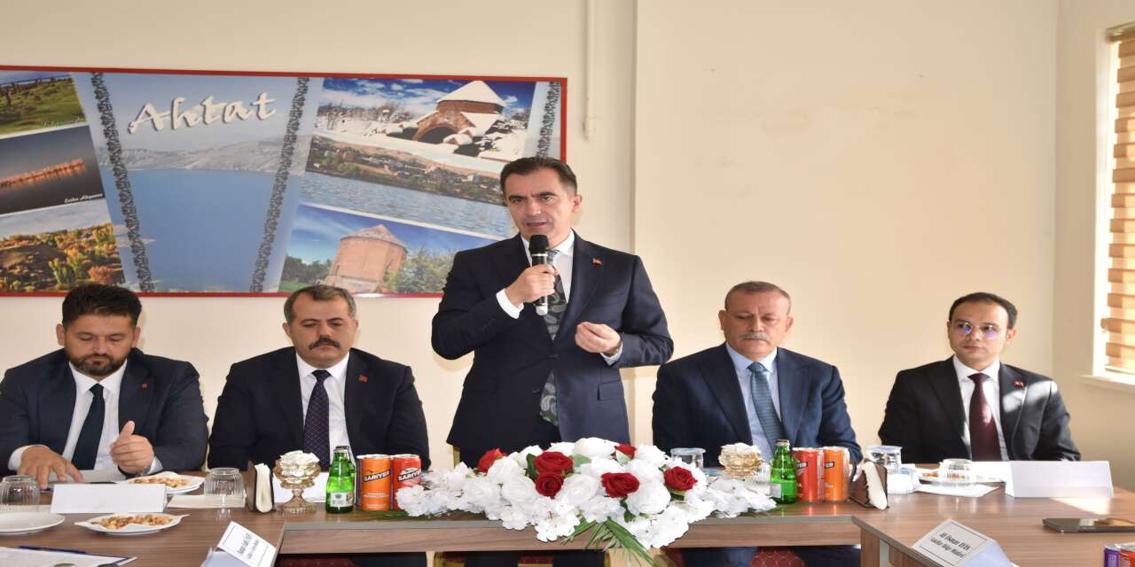 UNESCO Mirası Ahlat Taş İşçiliği İçin Dev Adım: Kadim Sanat Gelecek Kuşaklara Aktarılıyor!