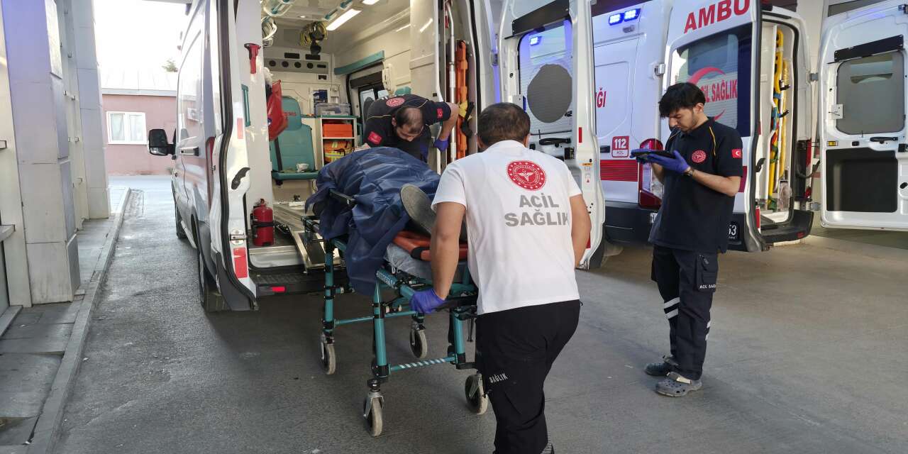 Adıyaman’da Şehir İçi Otobüste Talihsiz Kaza: Dengesini Kaybedip Düşen Yolcu Yaralandı!