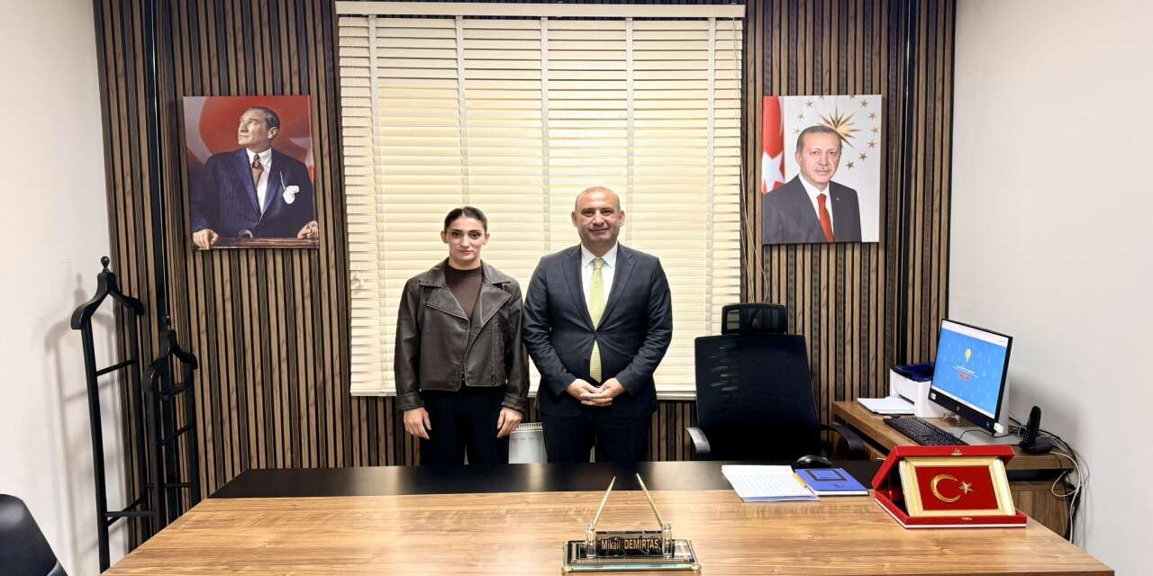 Şırnaklı Milli Boksör Pınar Benek Uludere’de Ağırlandı