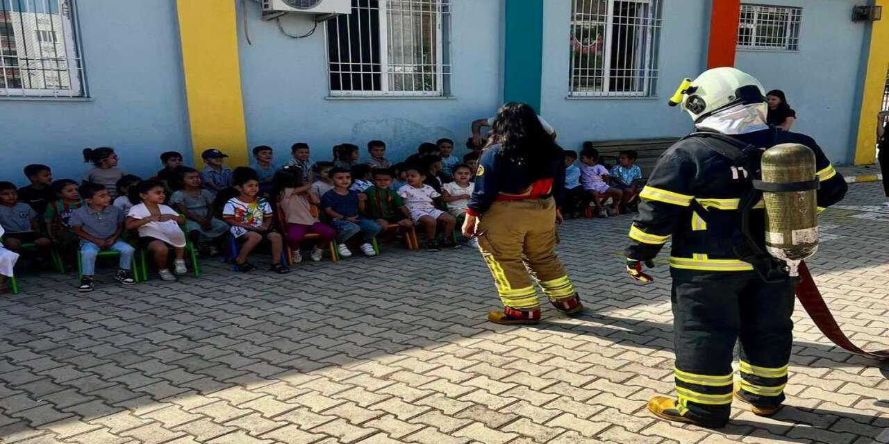 Cizreli İtfaiyecilerden Miniklere Yangın Güvenliği Eğitimi