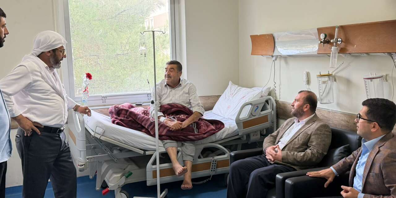 İdil Müftüsü Hasta Servislerini Gezip, hastalara duayla Şifa Diledi