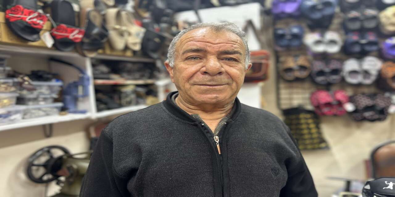 Van’da Havalar Soğudu, Ayakkabı Tamircilerinde Kış Yoğunluğu Başladı: "Hiçbir Ayakkabı Çöpe Atılmasın!"