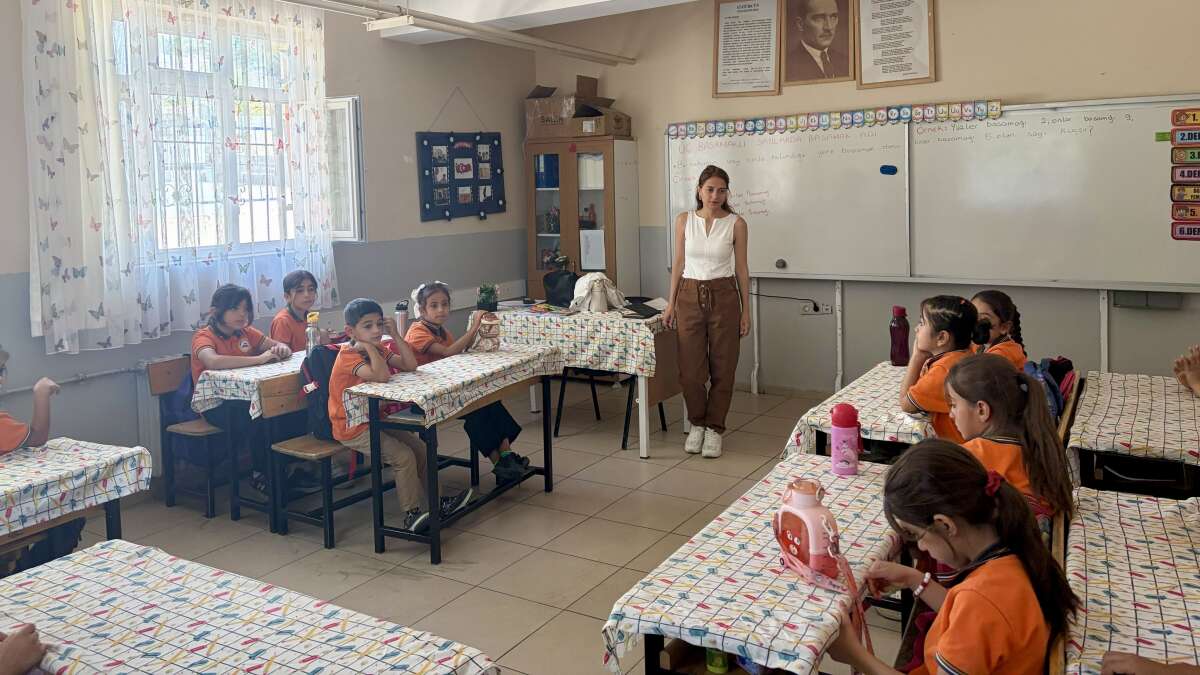 Şırnak'ta Minik Öğrencilere Duygularını Tanıma Eğitimi: Drama ve Hikâyelerle "Mutlu Başlangıçlar"!