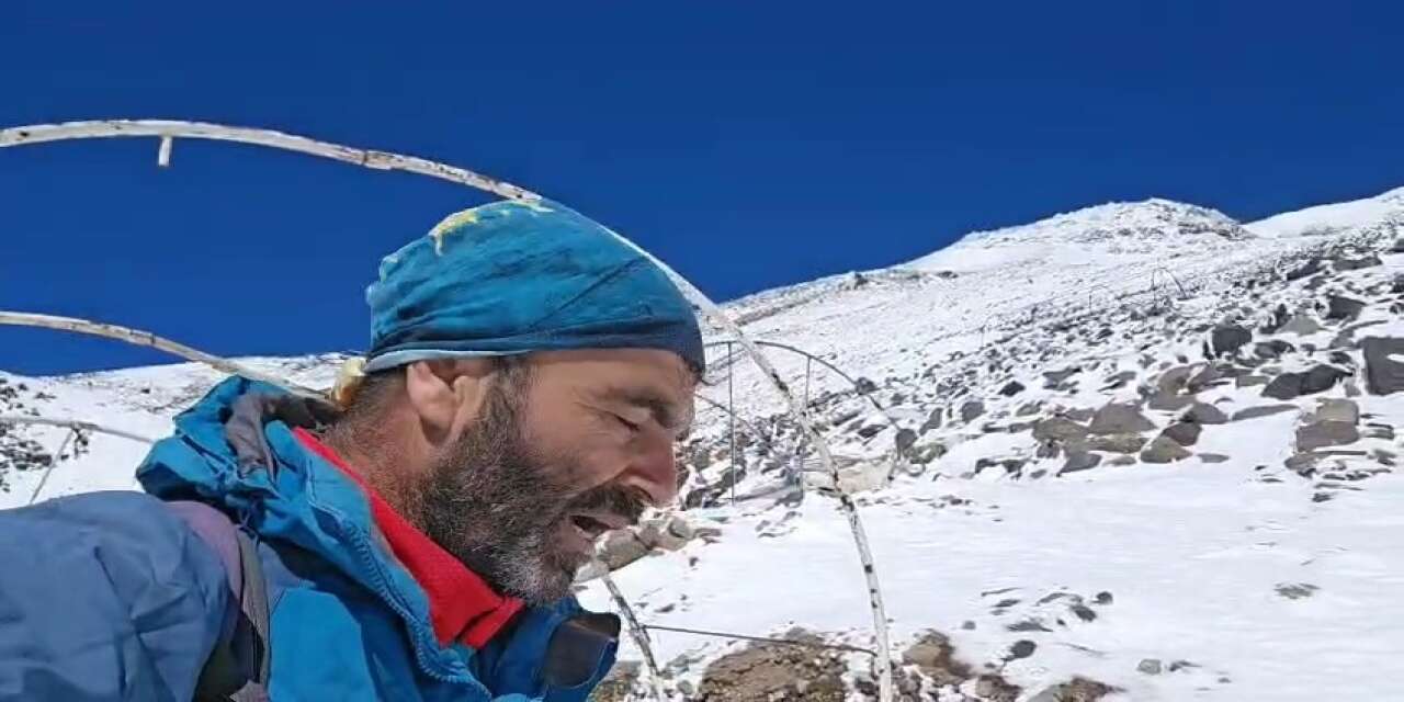 Ağrı Dağı’nda Fırtına Zirveye İzin Vermedi
