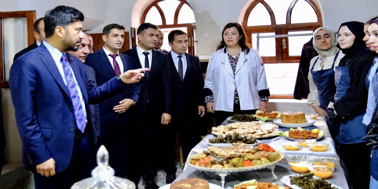Hayat Boyu Öğrenme Genel Müdürü Topoğlu, Cizre Halk Eğitimi Merkezi'ni Ziyaret Etti
