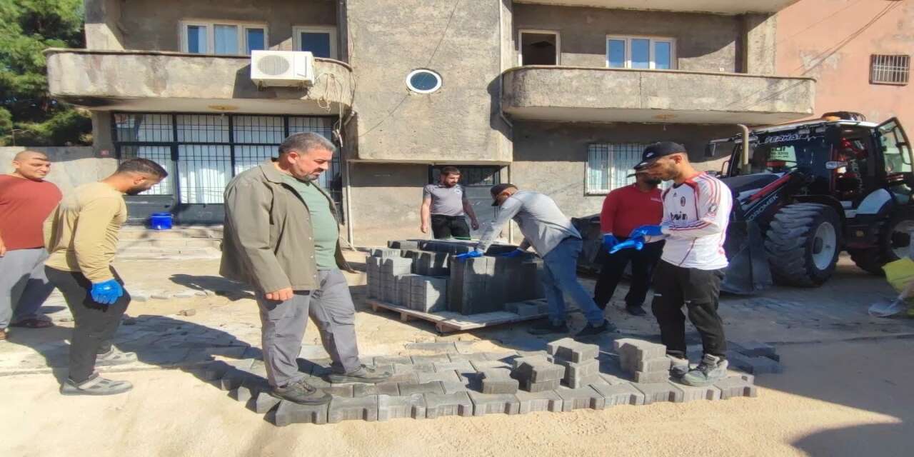 Başverimli’de Dar Sokak İçin Harekete Geçildi: Eski Avlu Ve Yapılar Kaldırılıyor