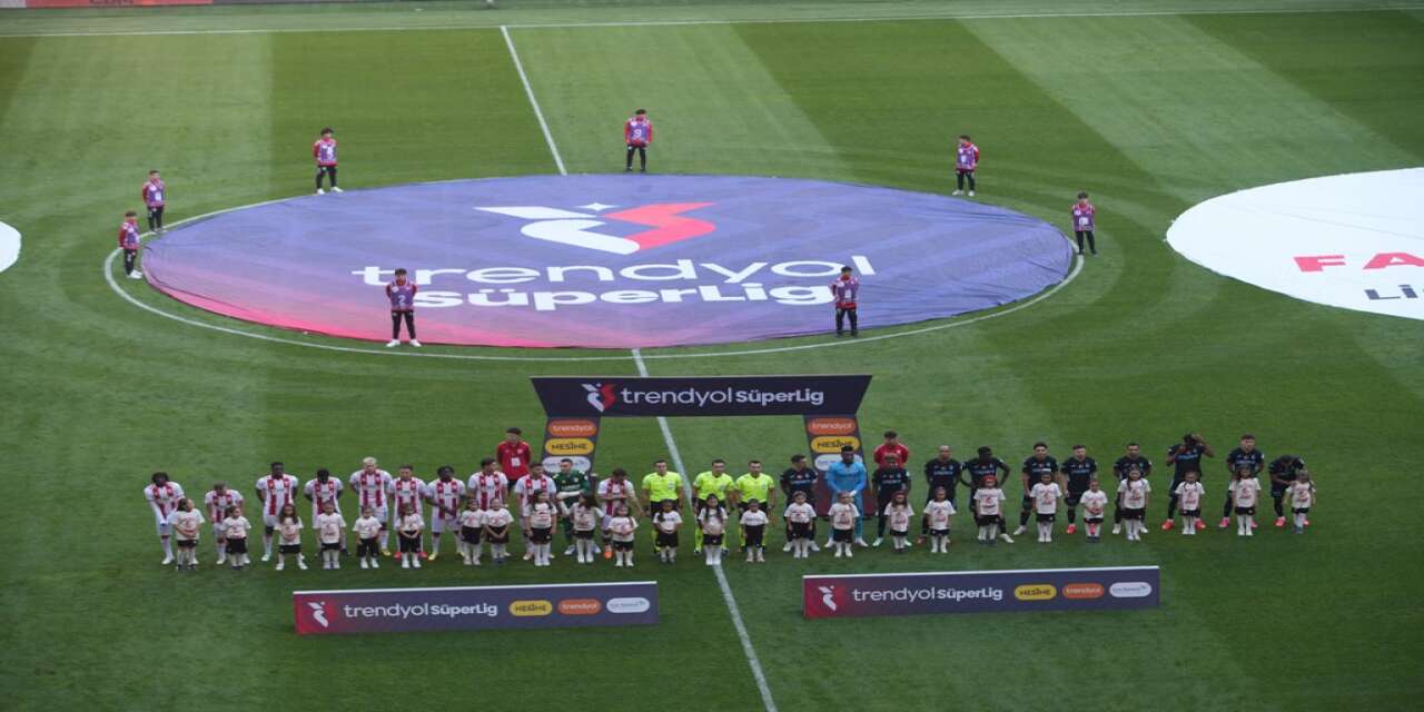 Trabzonspor,  Samsunsporu 3 golle yendi