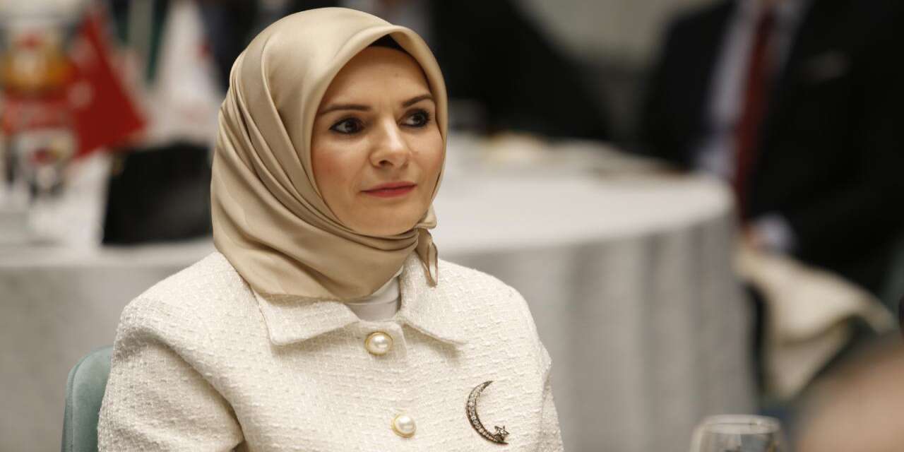 Bakan Göktaş Duyurdu: Dijital Mecralarda Çocuklar İçin Yaş Doğrulaması Başlıyor