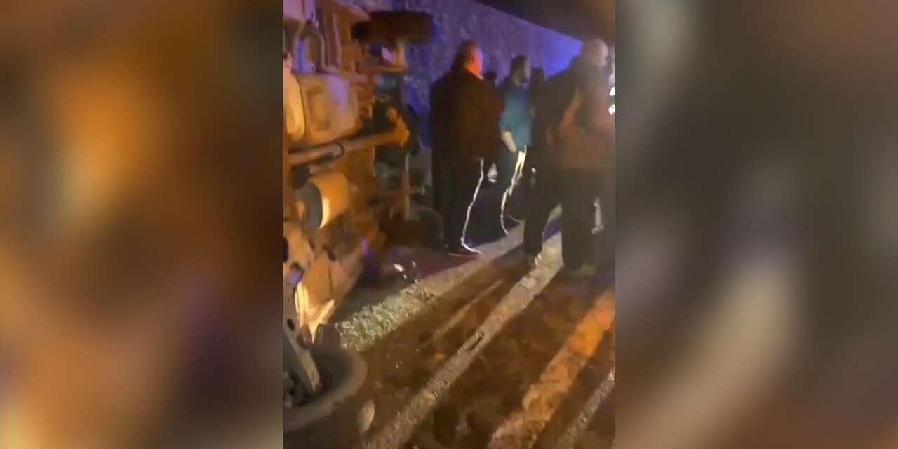 Batman-Hasankeyf Yolunda Feci Kaza: Minibüs Yan Yattı, 6 Kişi Yaralandı!