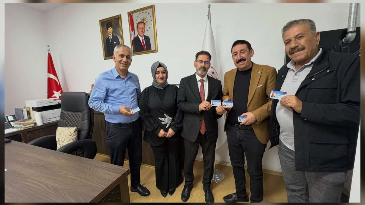 Şırnak'ın Kültürel Miras Taşıyıcılarına Kimlik Kartları Teslim Edildi
