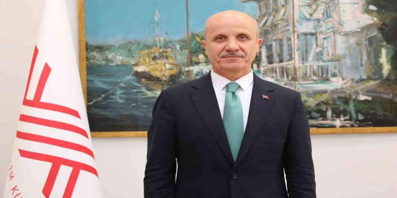 YÖK Başkanı Özvar’dan Üniversitelere Sınav Uyarısı: Çoktan Seçmeli Testler Tartışma Yarattı!