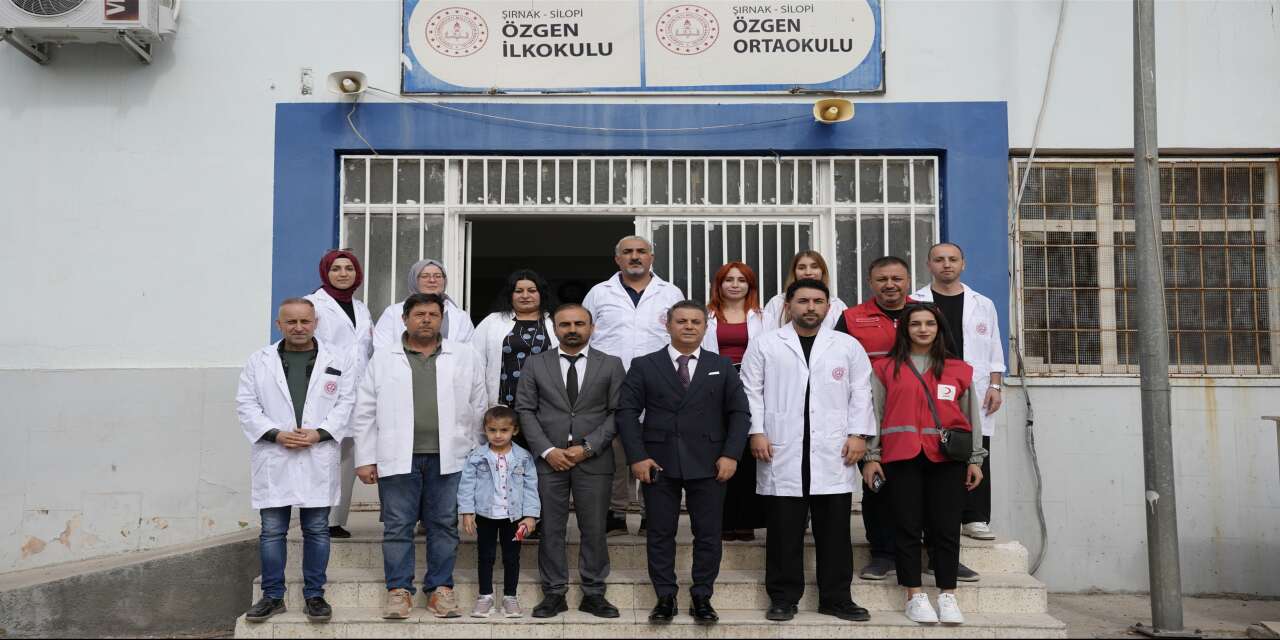 Silopi Millî Eğitim Müdürü Murat Bilen Köy Okulunda Öğretmenlerle Buluştu