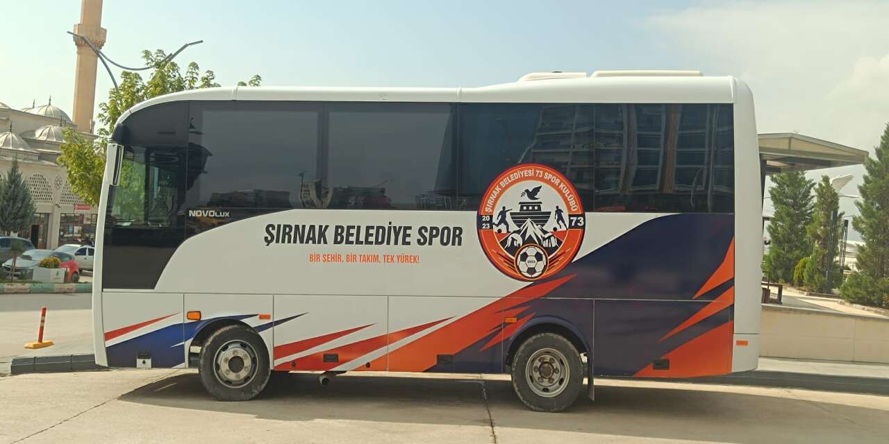 Şırnak Belediyesi’nden Spora Büyük Destek: Belediye Spor’a Yarım Otobüs!