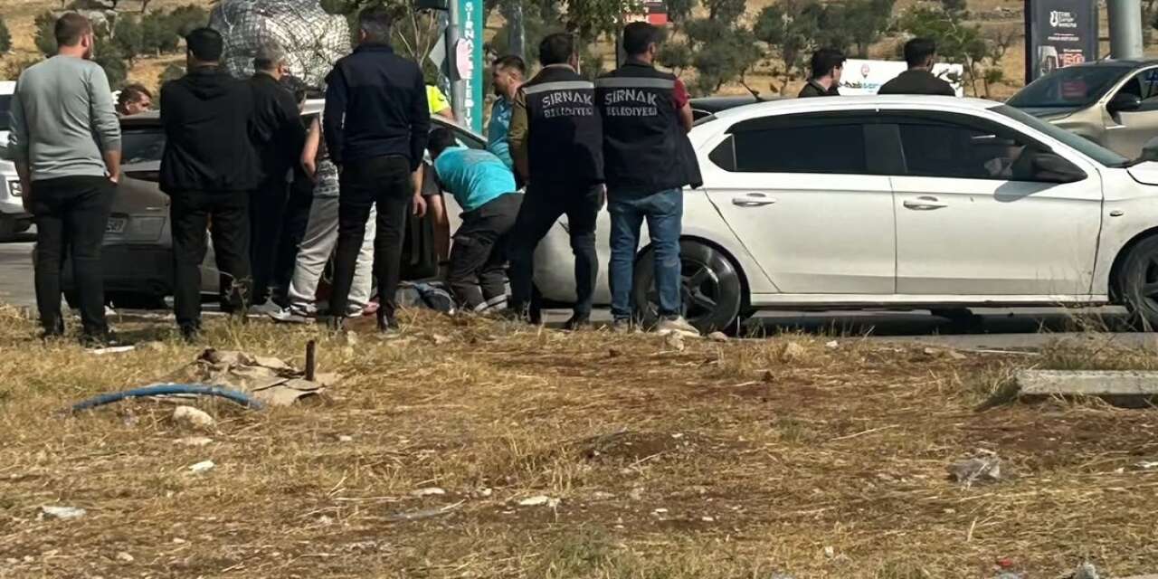 Şırnak Üniversitesi Kavşağında Trafik Kazası