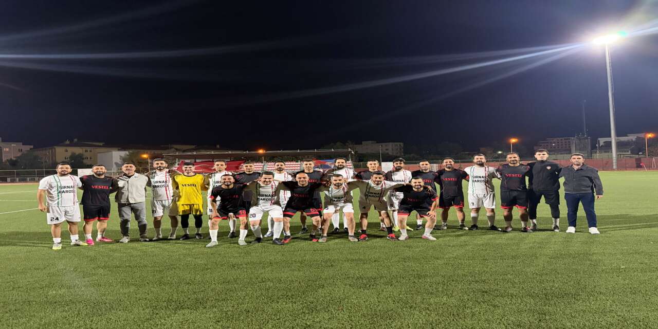 Silopi’de 29 Ekim Cumhuriyet Kupası’nda Futbol Heyecanı Sürüyor