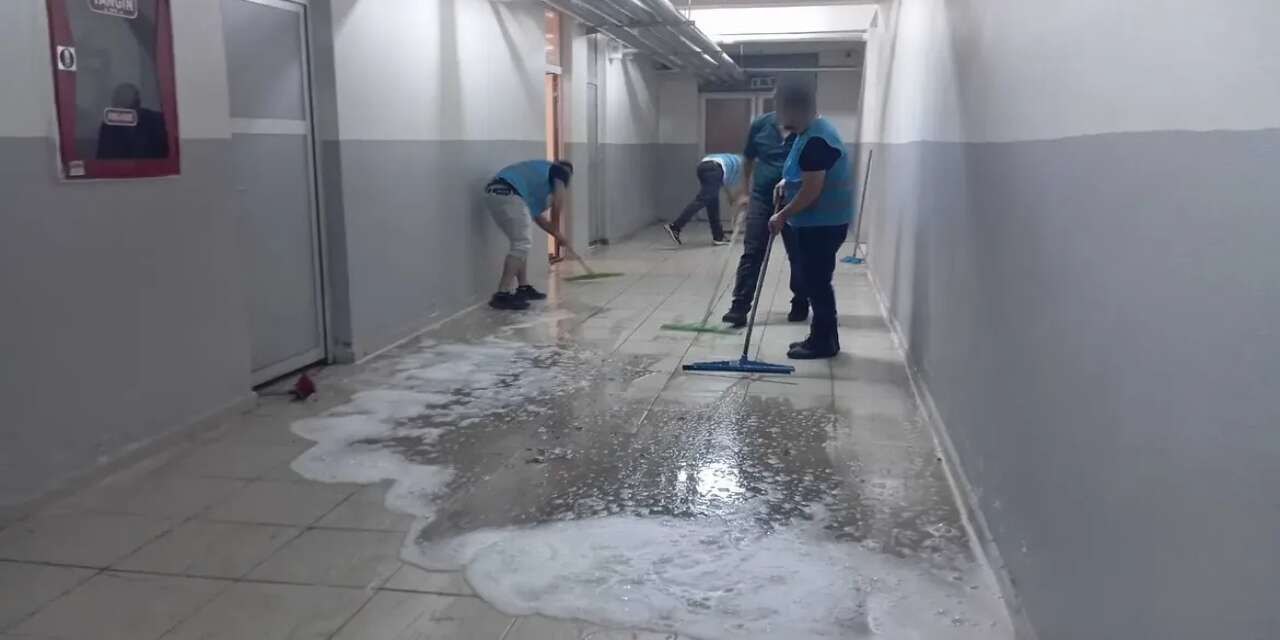 Şırnak'ta Hükümlüler Okullar İçin Seferber Oldu: Binalar Pırıl Pırıl Edildi!