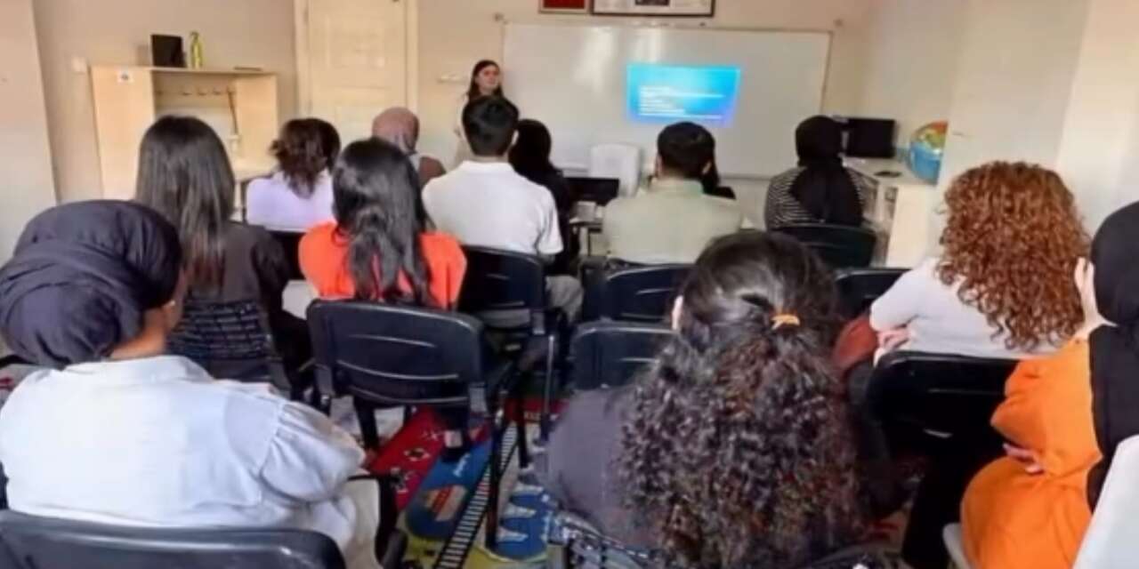 Silopi'de Yaşlı Öz Bakım Kursu Başladı