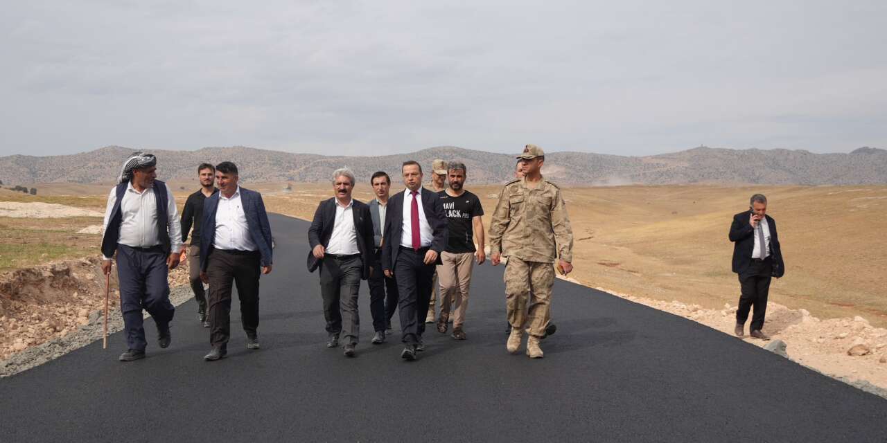 Cizre'de Köy Yollarına Konforlu Asfalt Ağı
