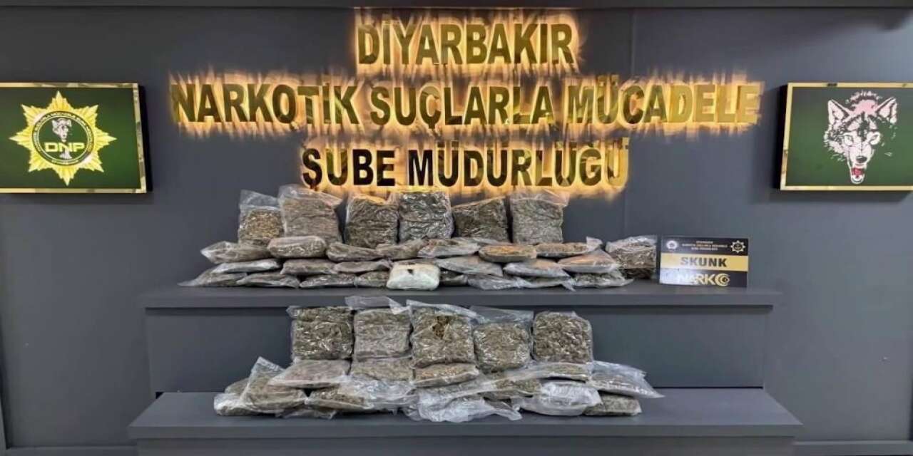 Uyuşturucuyu Buğday Torbalarında Gizlemişler: 39 Kilo 871 Gram Madde Ele Geçirildi