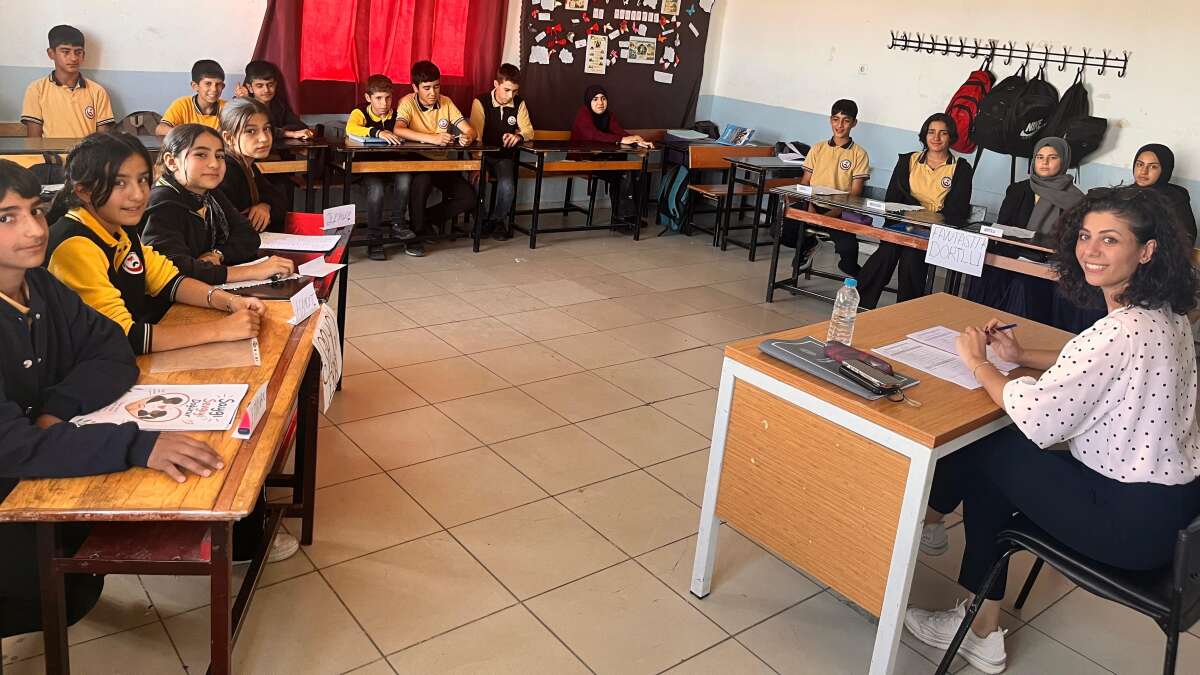 Şırnak'ta Öğrenciler Münazara Etkinliğinde Fikirlerini Savundu